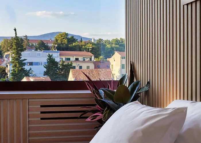 Up There Design Bed & Breakfast Split