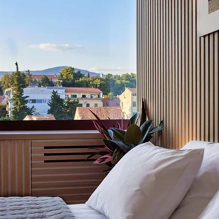 Up There Design Bed and Breakfast Σπλιτ