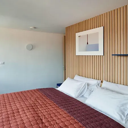 Couette-café Up There Design 4*